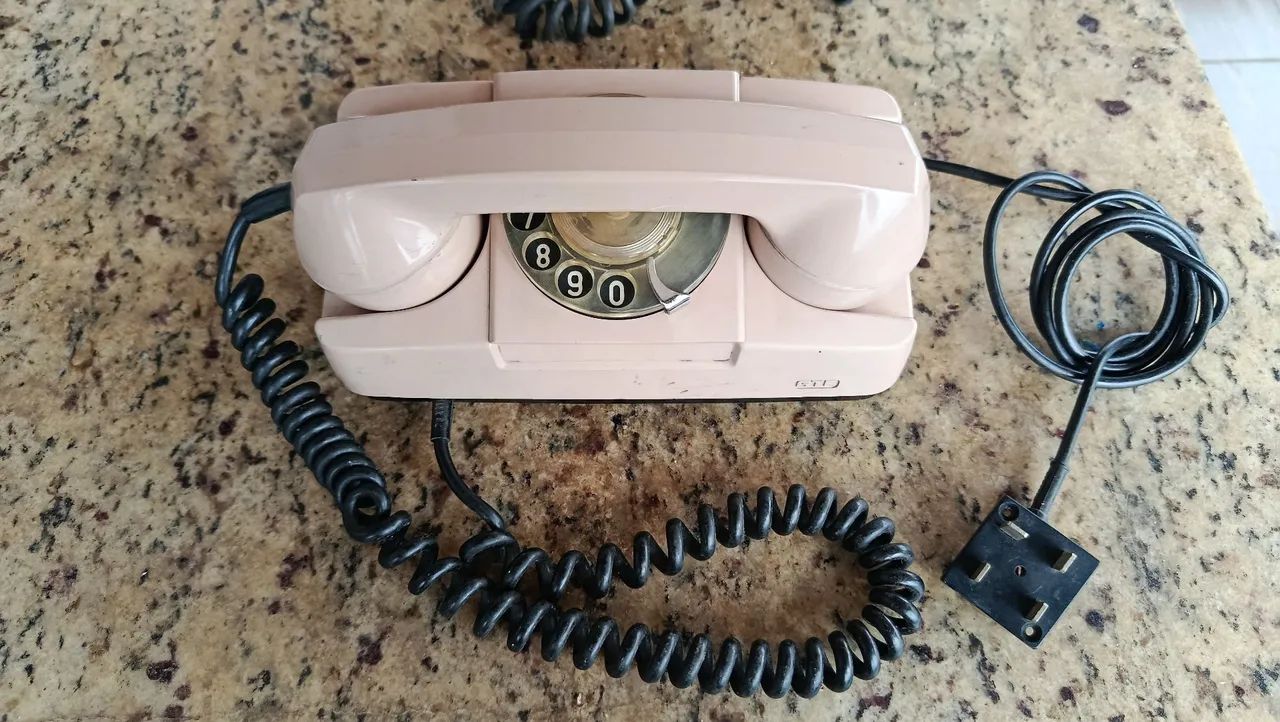 Telefone antigo rosa bebê - Foto 2