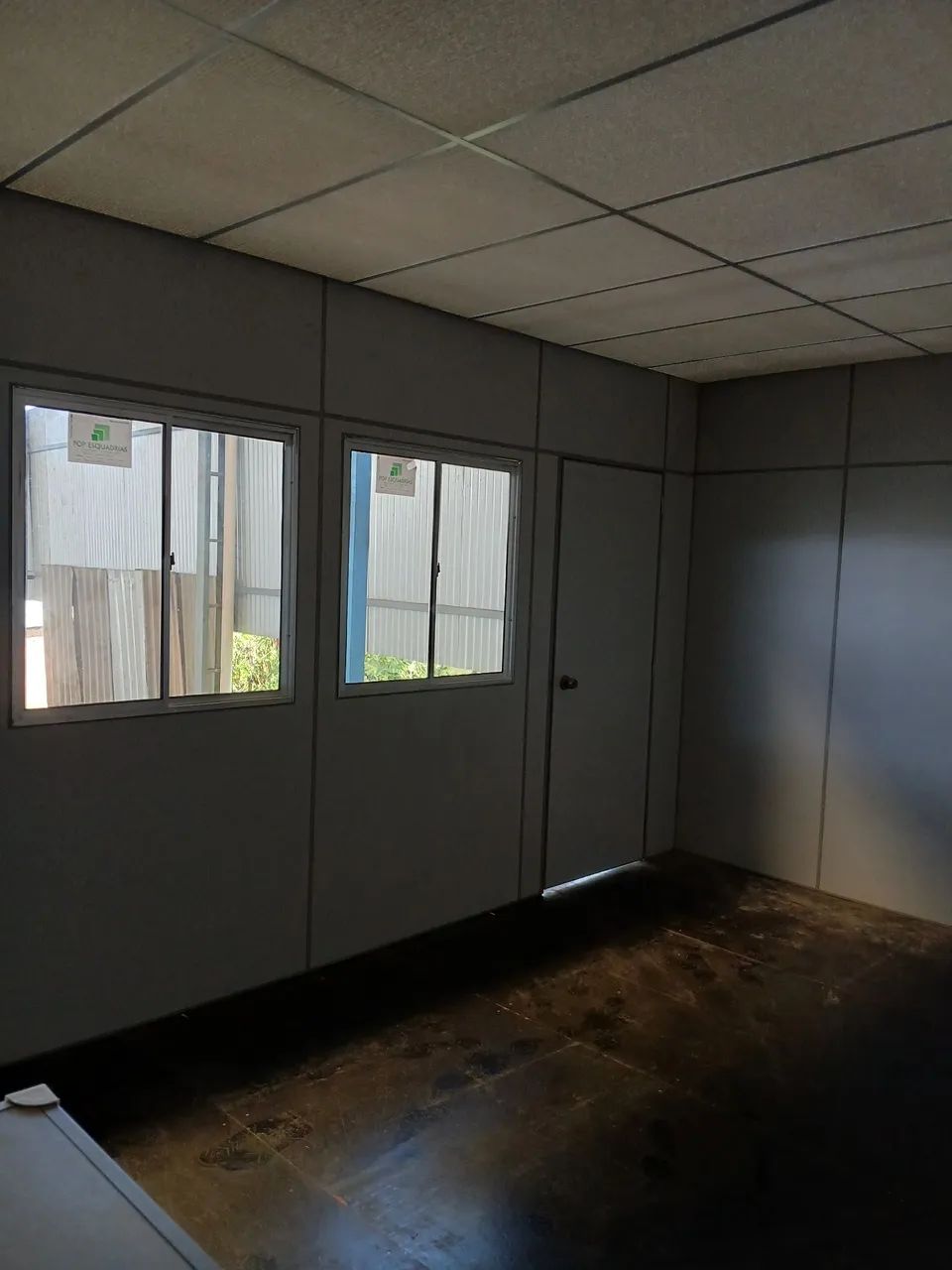 DIVISORIAS EM EUCATEX E DRAWALL.  - Foto 3