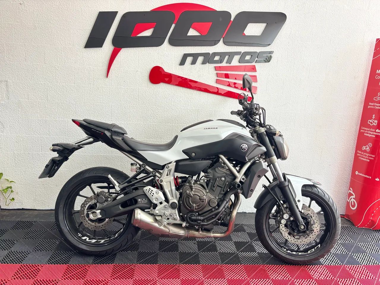 YAMAHA MT 07 