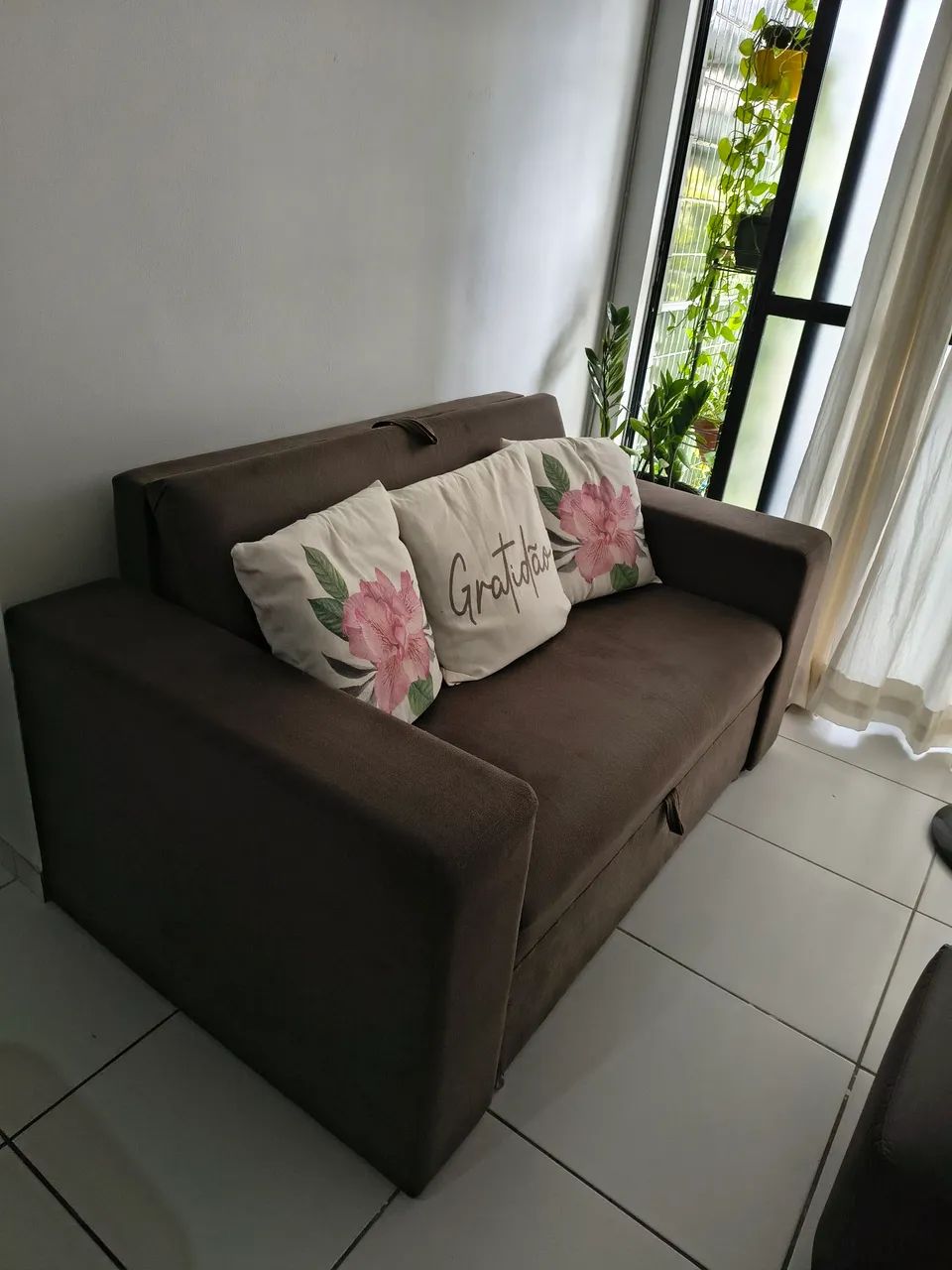 Vendo semi novo 