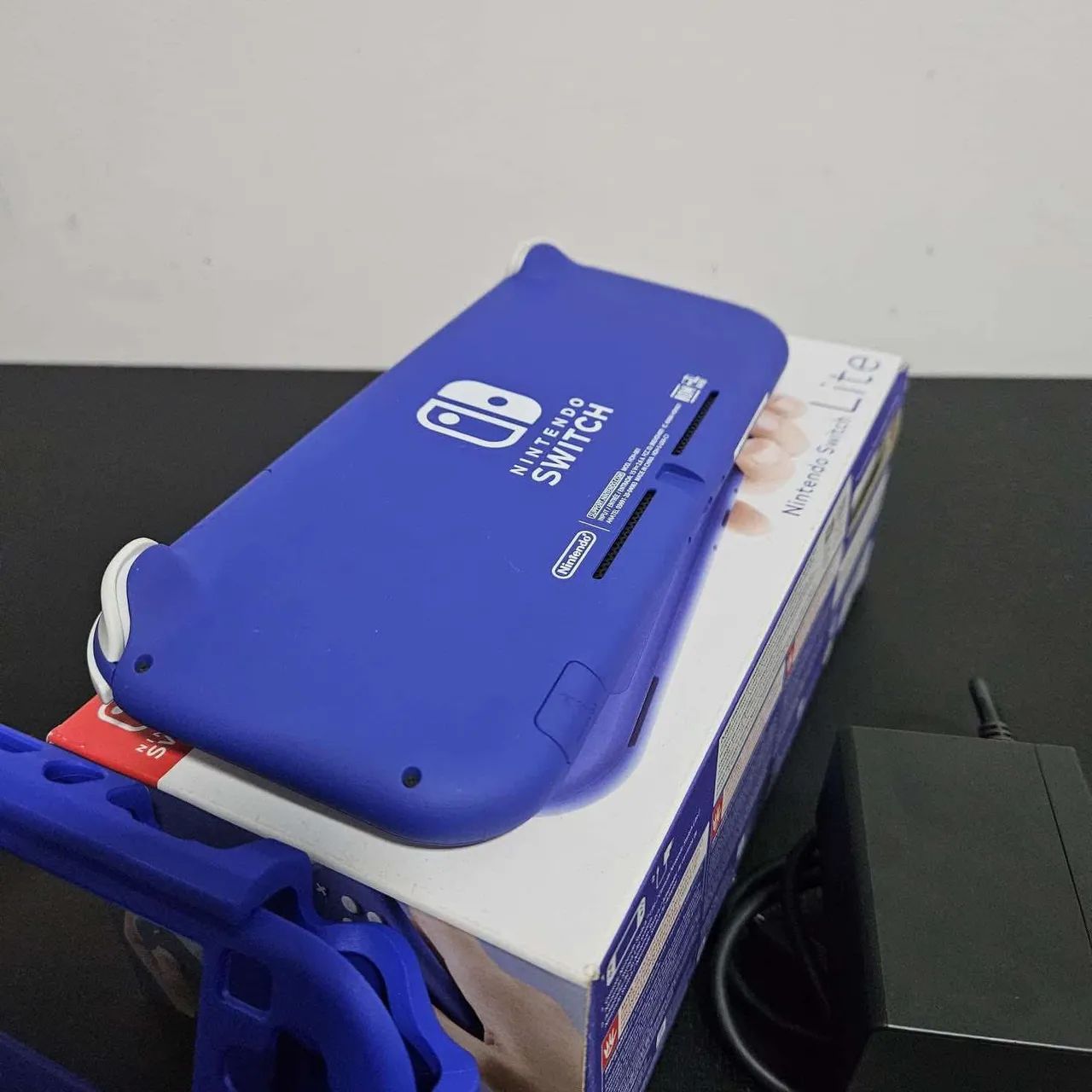 NINTENDO SWITCH LITTLE NA CAIXA ! - Foto 2