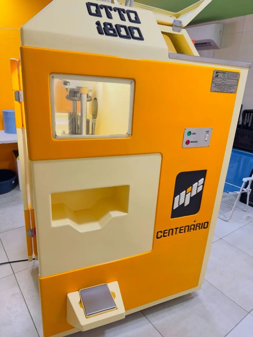 Extratora de suco Otto 1800 Perfeita