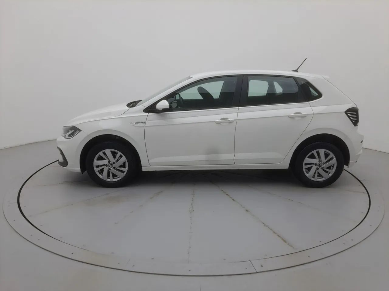 Volkswagen Polo Comfortline TSI 1.0 Flex 12V Aut., foto 2 de 18