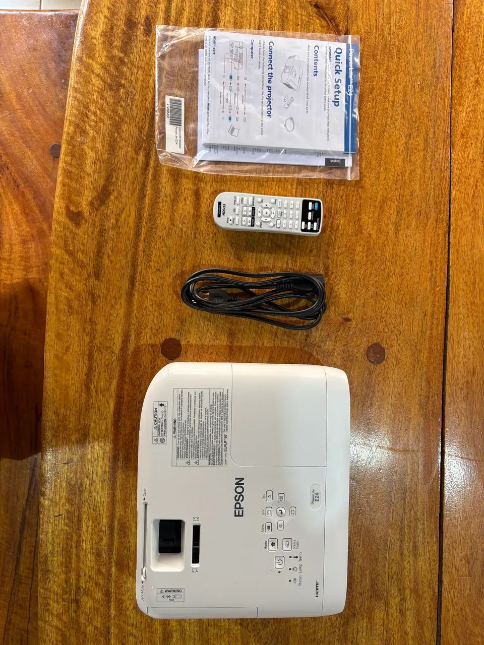 ? PROJETOR EPSON POWERLITE E24 Novinho  - Foto 6