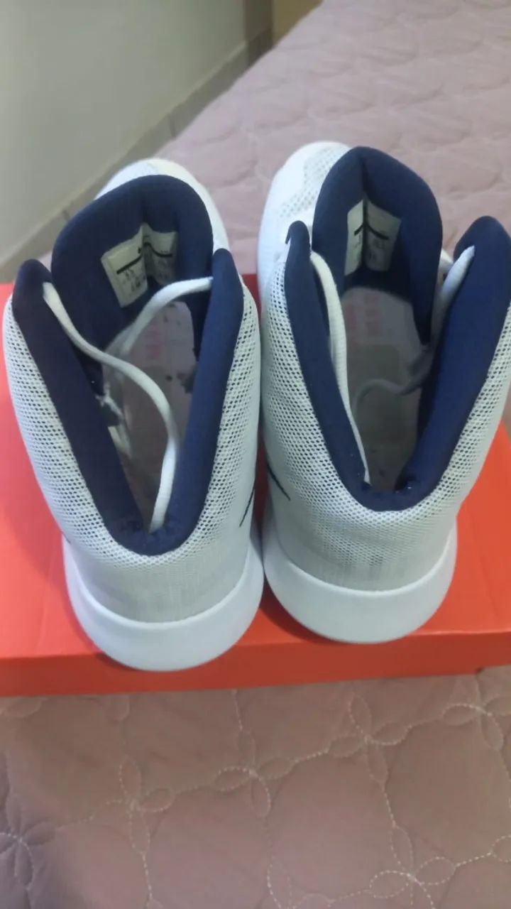 Tênis Nike Air Precision branco Número 40 seminovo. - Foto 4