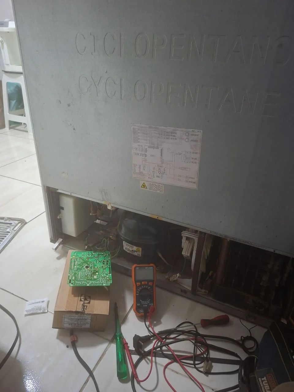 Conserto de geladeira e freezer 