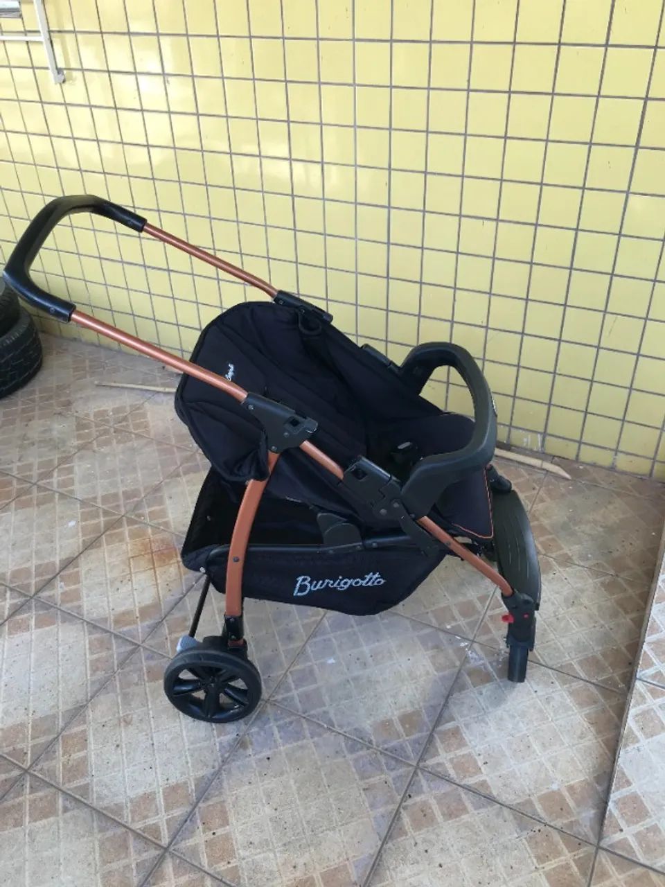 Carrinho de Bebê + Bebê Conforto Burigotto - Completo e Conservado - Foto 3