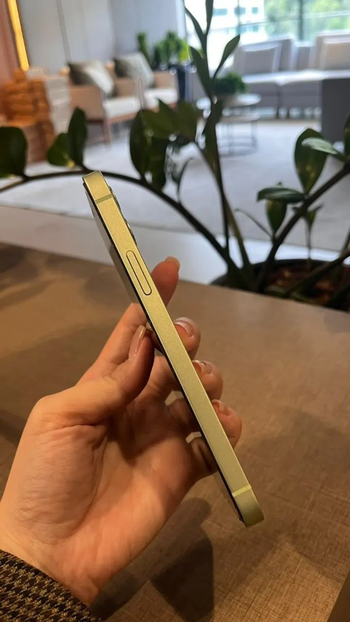 Vendo IPhone 12 64GB Verde - Foto 2