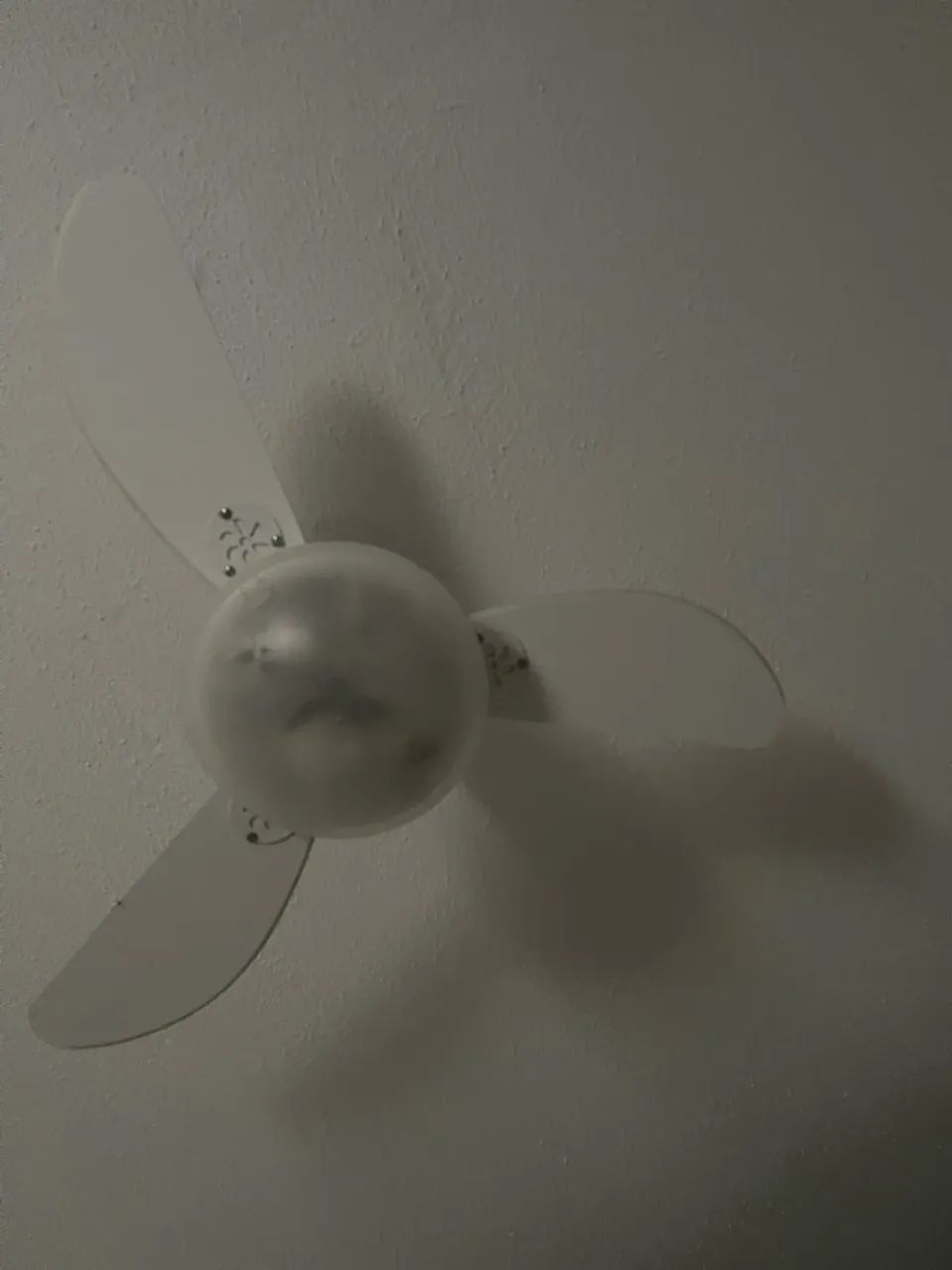 Ventilador de teto 