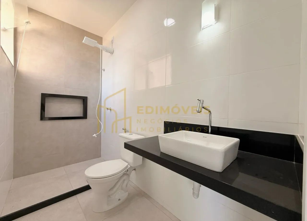 Charmosa Casa Duplex em São Francisco, Com 3 Quartos e Sala Ampla! - Foto 4
