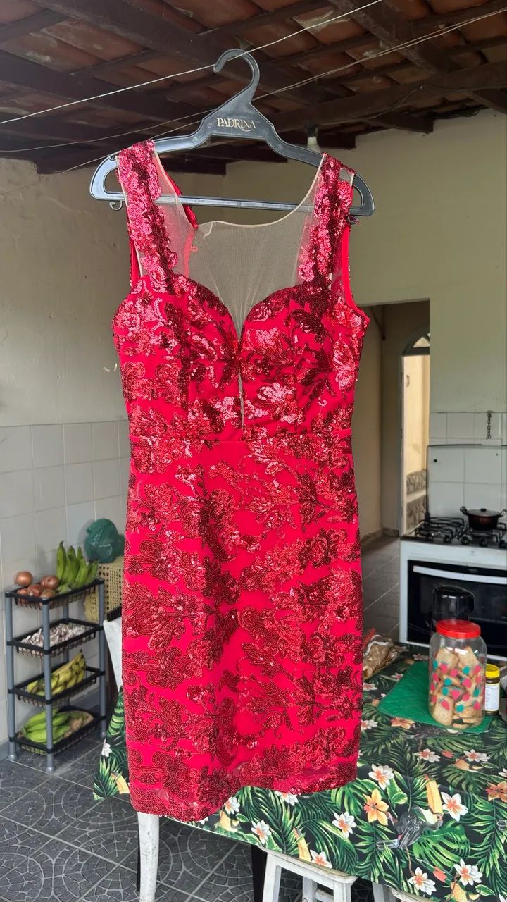 Vestido Curto Vermelho Paetê e Renda  - Foto 2