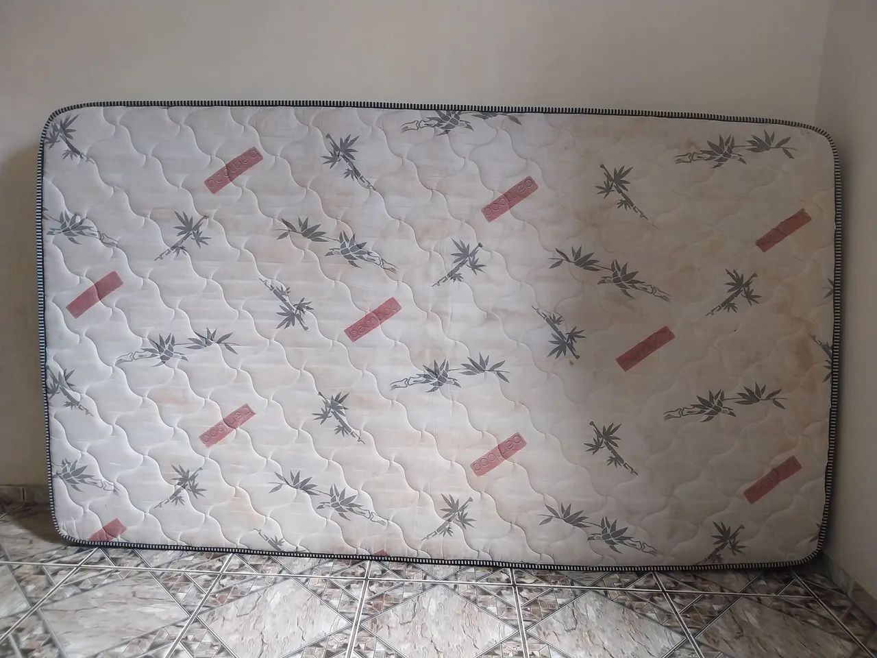 Colchão doação 