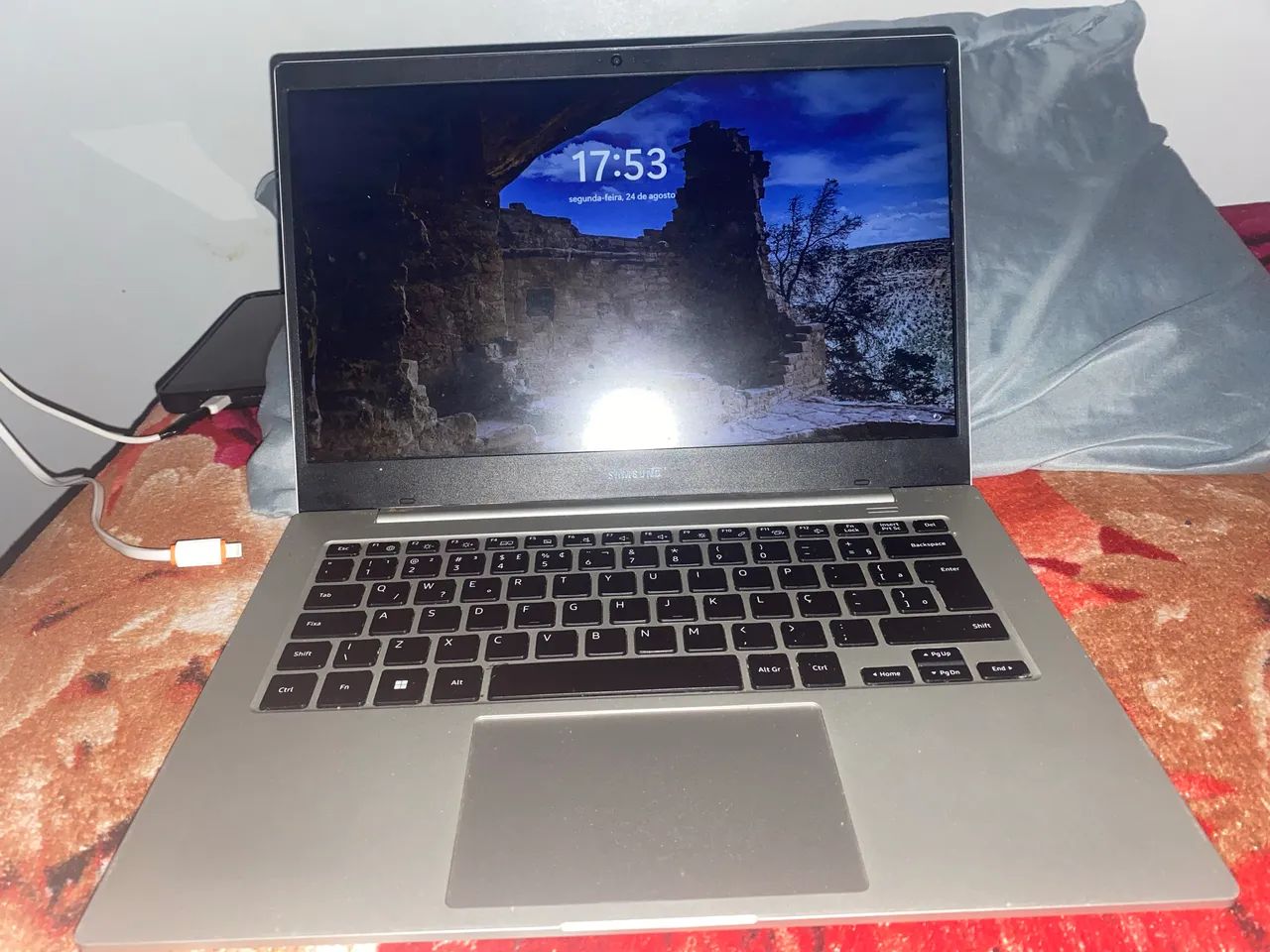 Notebook troco ou vendo por celulares