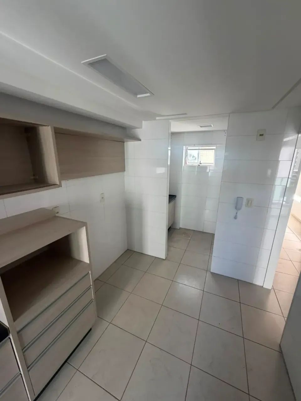 Apt Miramar Aluguel