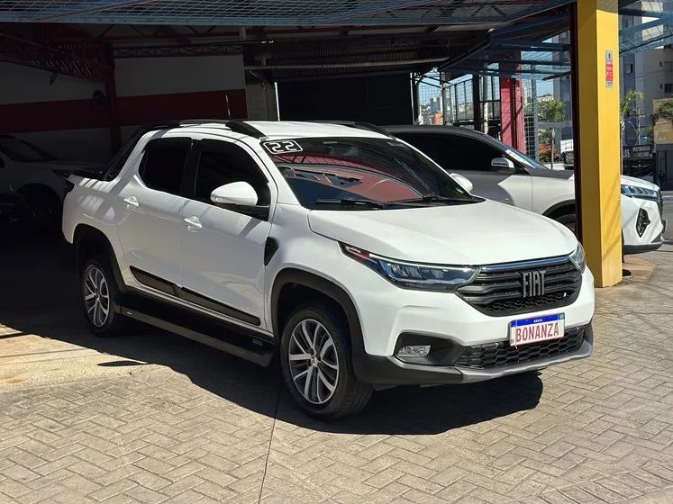 Fiat Strada Volcano 1.3 Flex 8V CD 2022