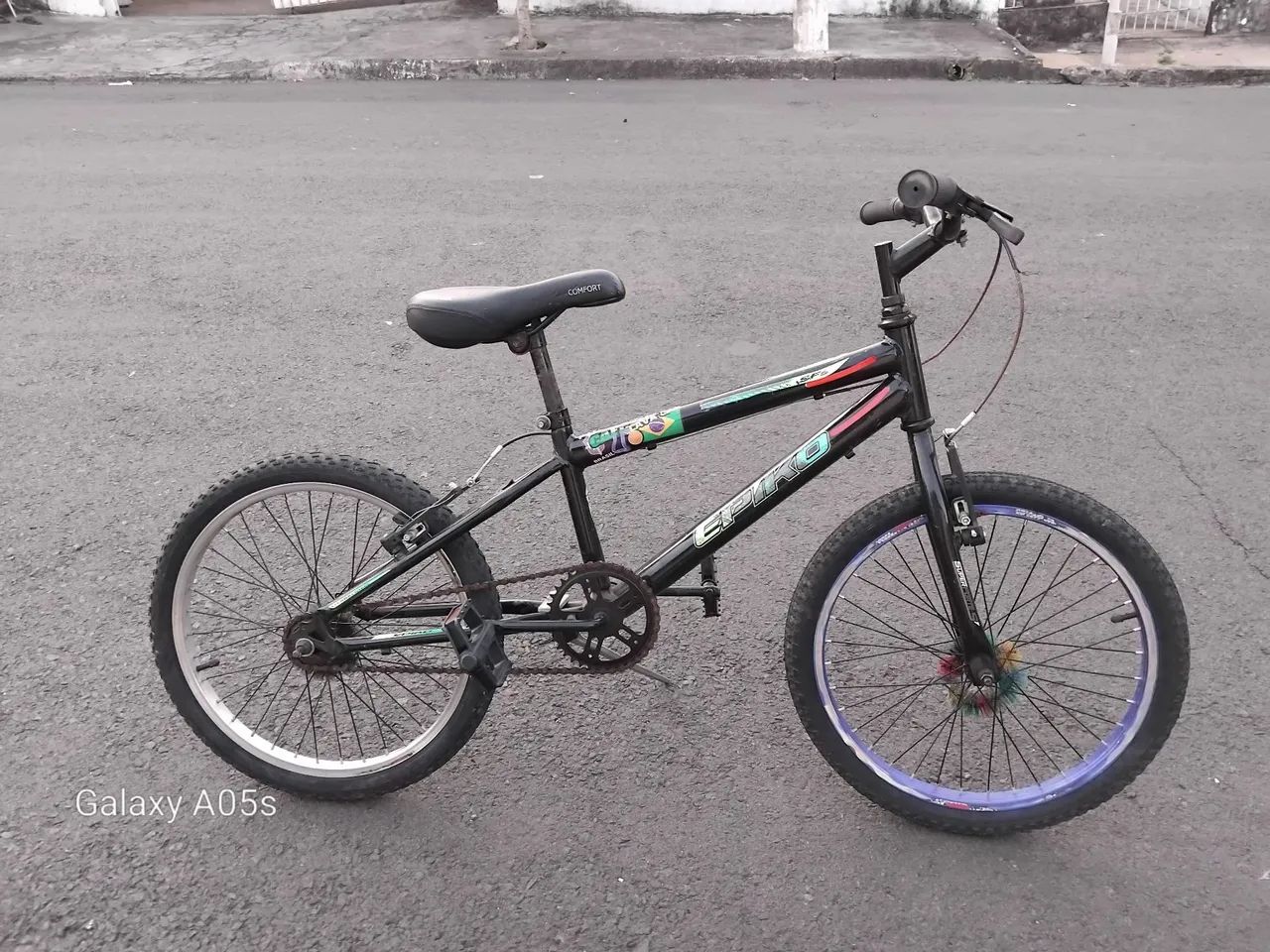Bicicleta aro 20 usada em bons estado - Foto 3