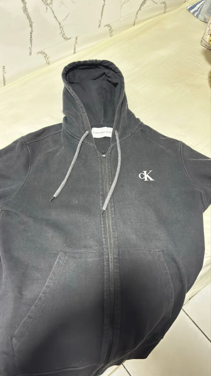 Moletom calvin klein - M 