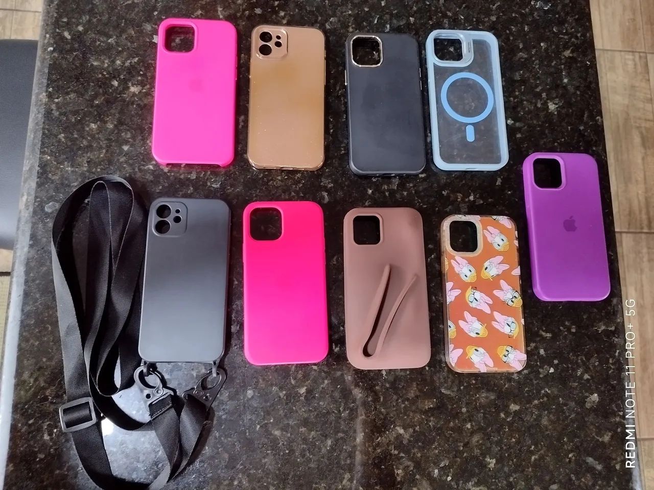 Capas de iPhone 12 - Foto 2