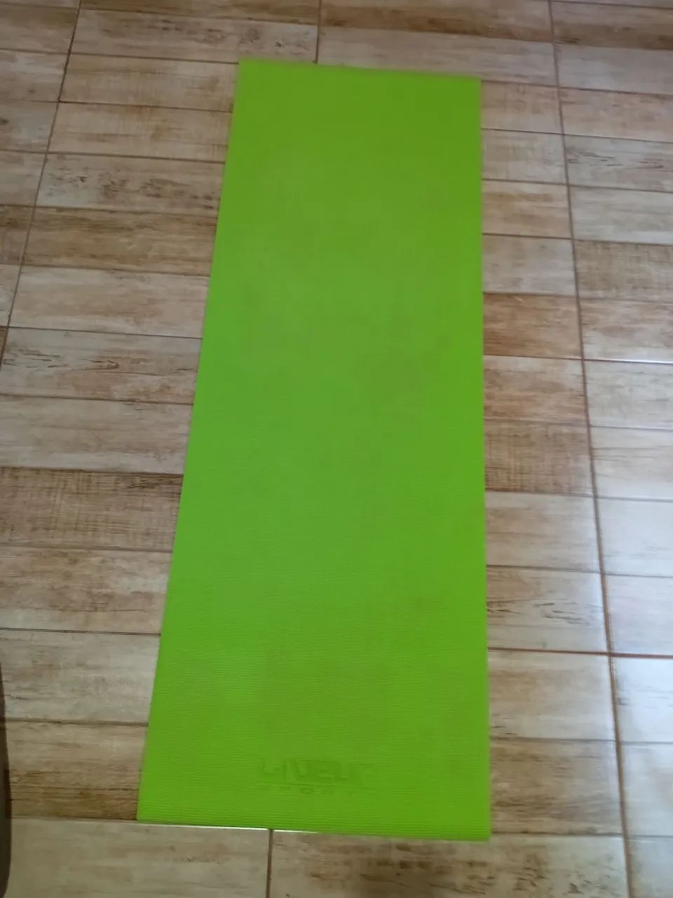 Vende-se tapetes de yoga