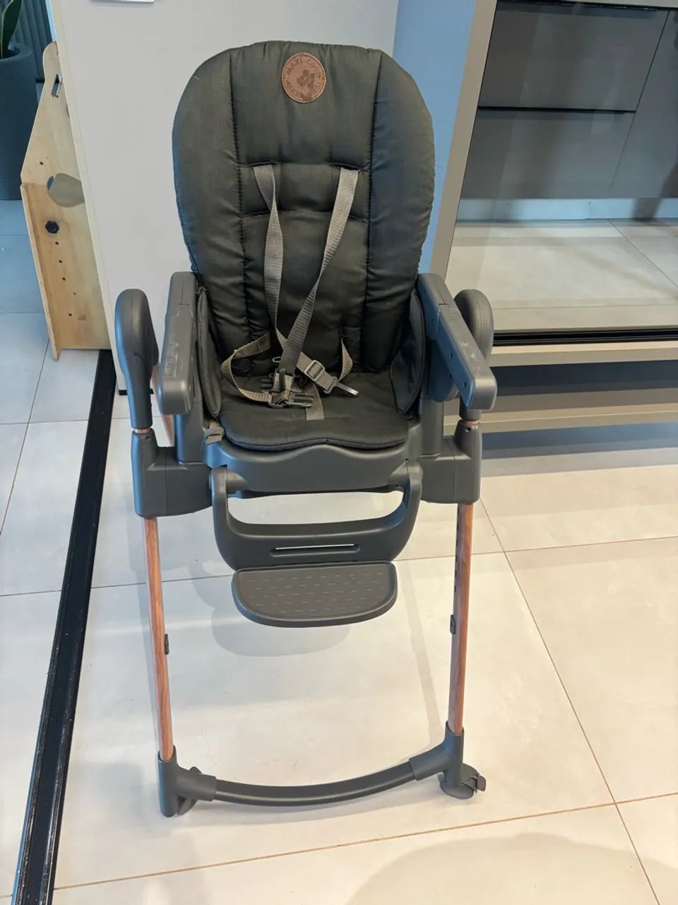 Cadeira alimentação minla maxi cosi - Foto 3