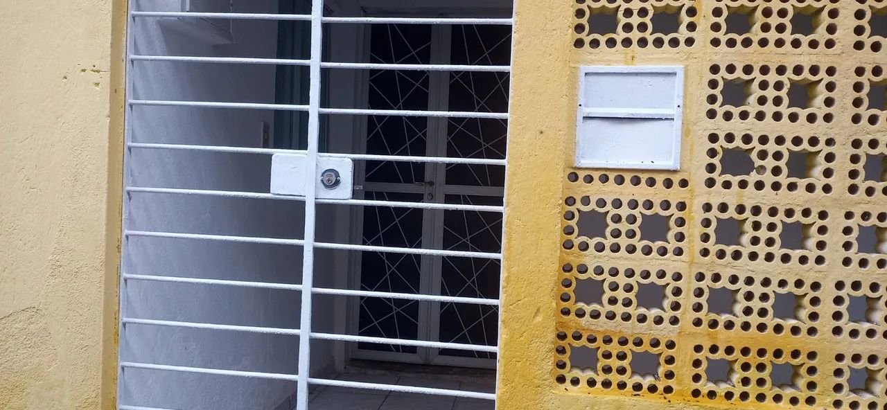 Alugo está casa  - Foto 2