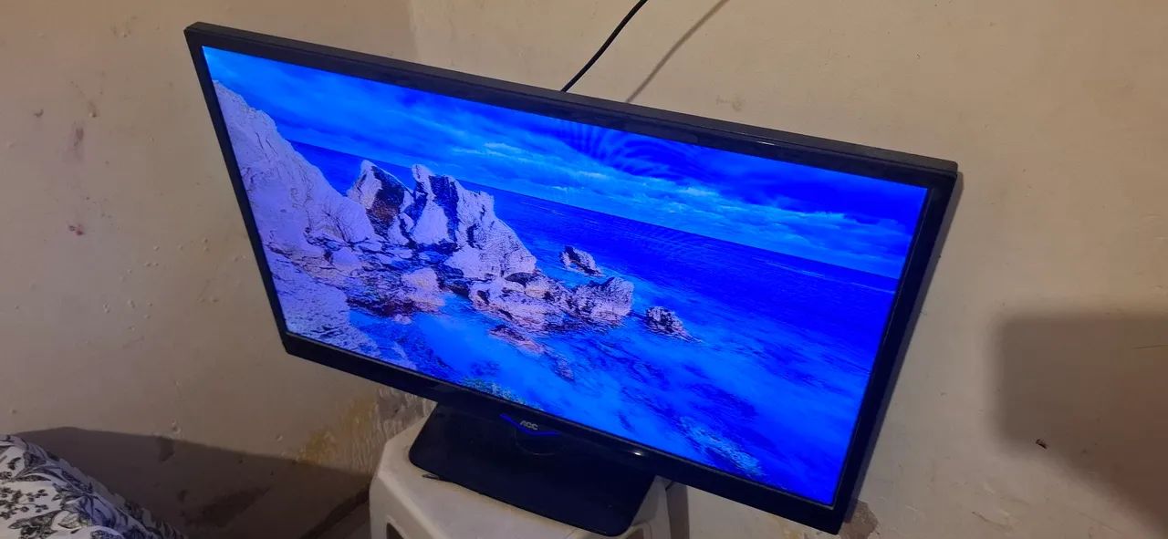 Tv AOC 32"