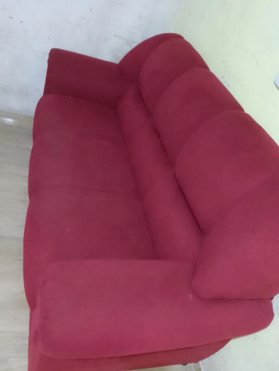 Sofá de veludo 