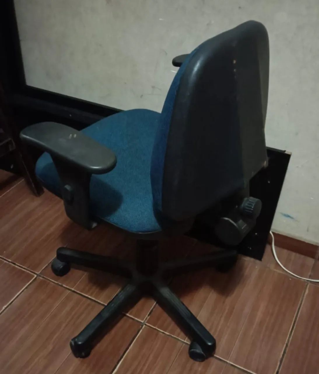 Cadeira giratória  - Foto 2