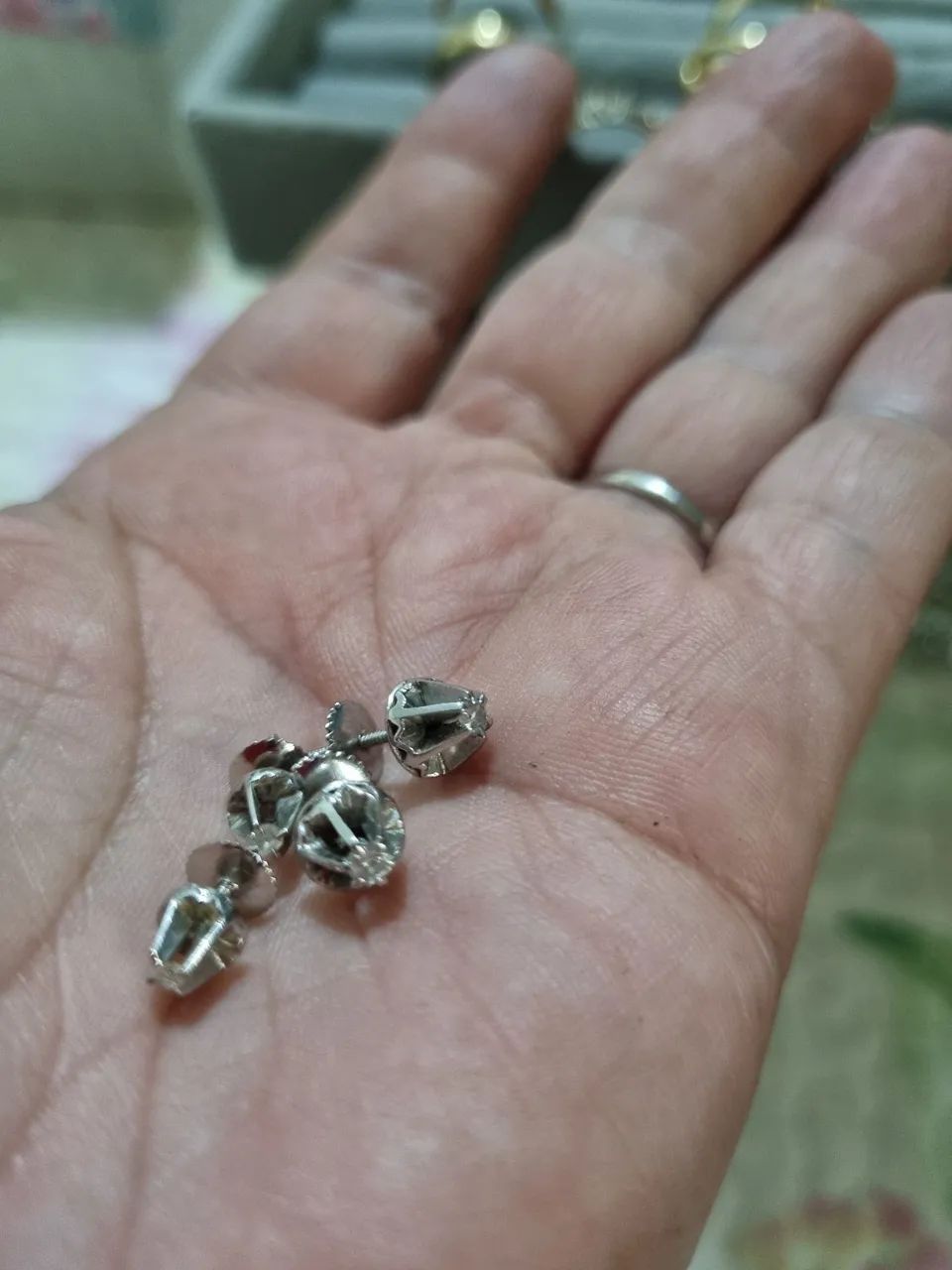 Conjunto solitário ouro branco e diamante - Foto 4
