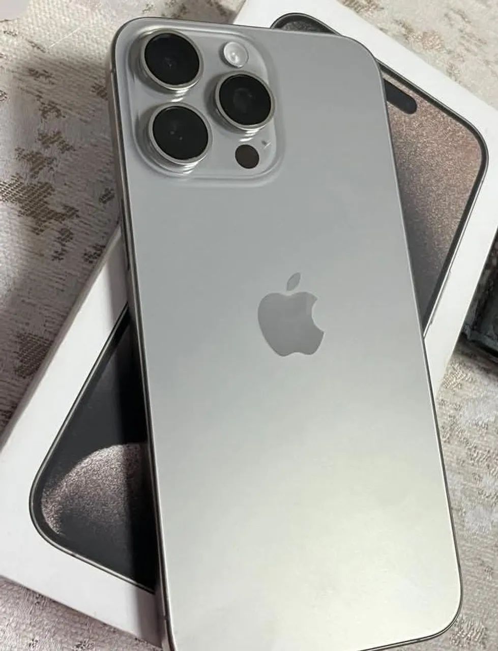 iPhone 16 pro max