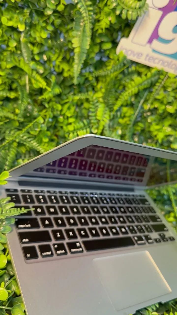 MacBook Air 2015 - i5 Core 1.6MHz 4GB DDR3 120GB SSD - LOJA FISICA