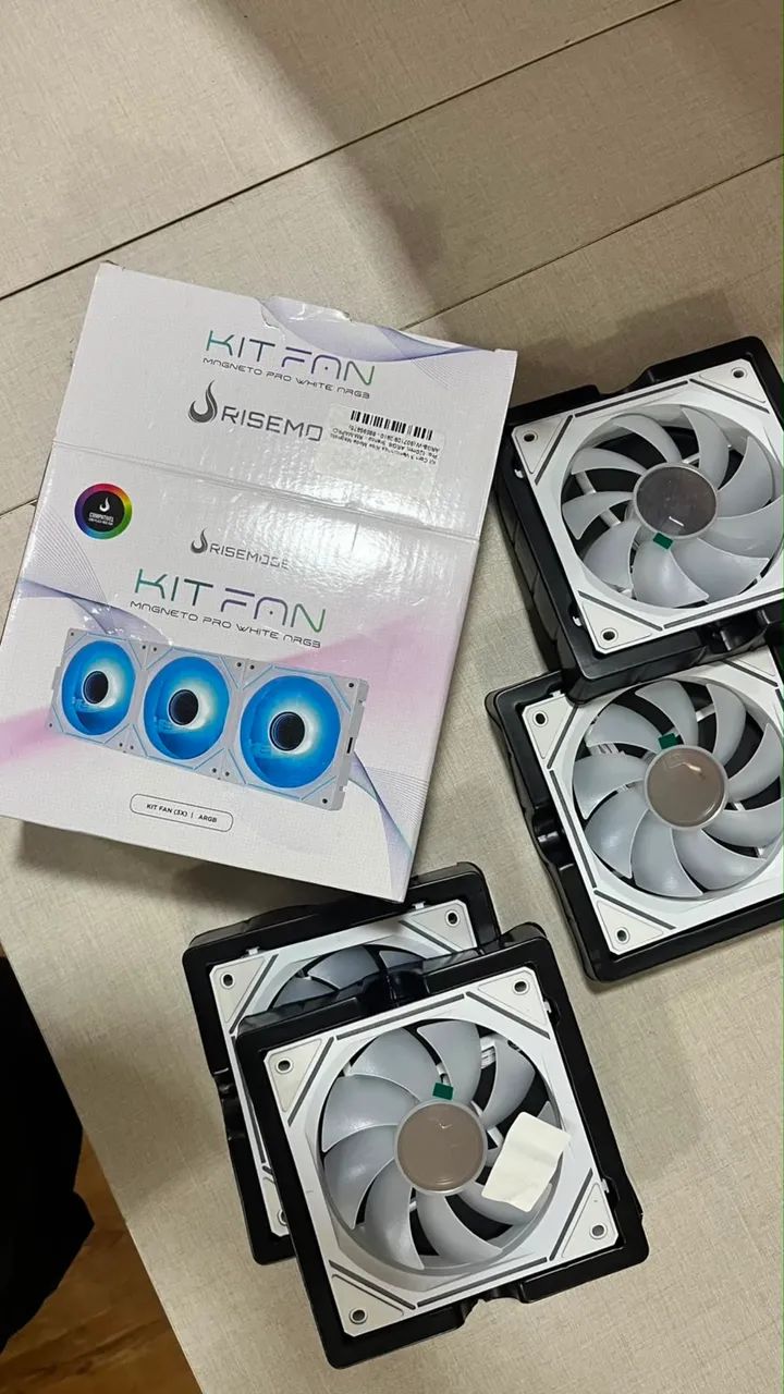 Kit com 3 ventoinhas - Rise Mode Magneto Pro White