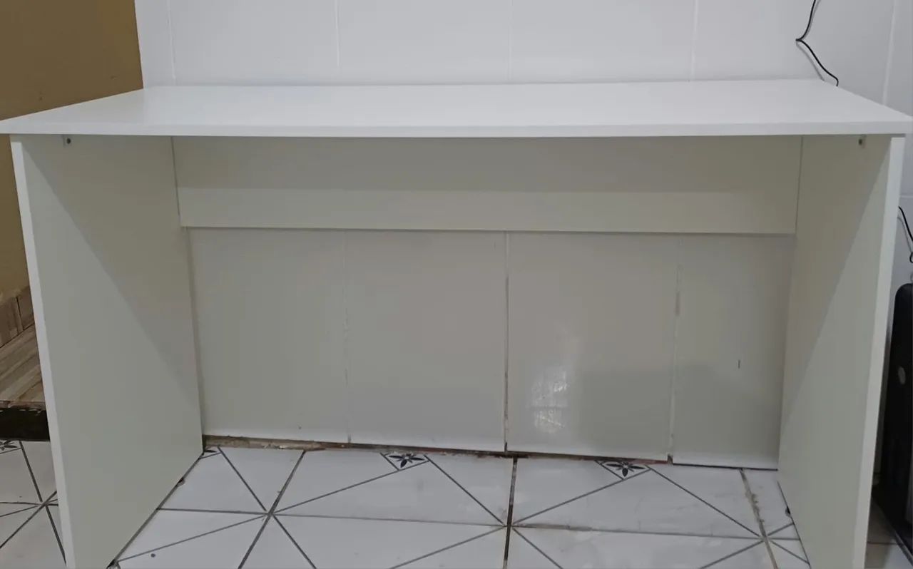 Mesa escrivaninha nova - Foto 2