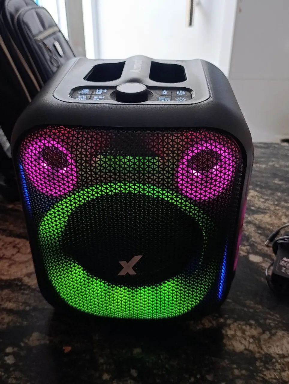 Caixa de som AMVOX ACA 410
