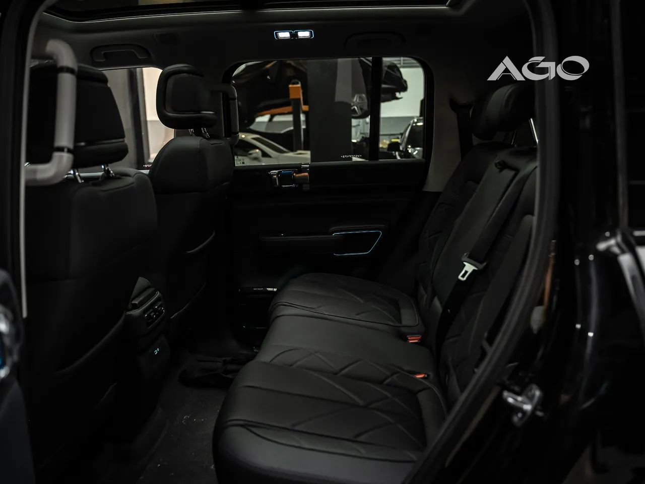 Denza B5 SUV híbrido plug-in, foto 13 de 16