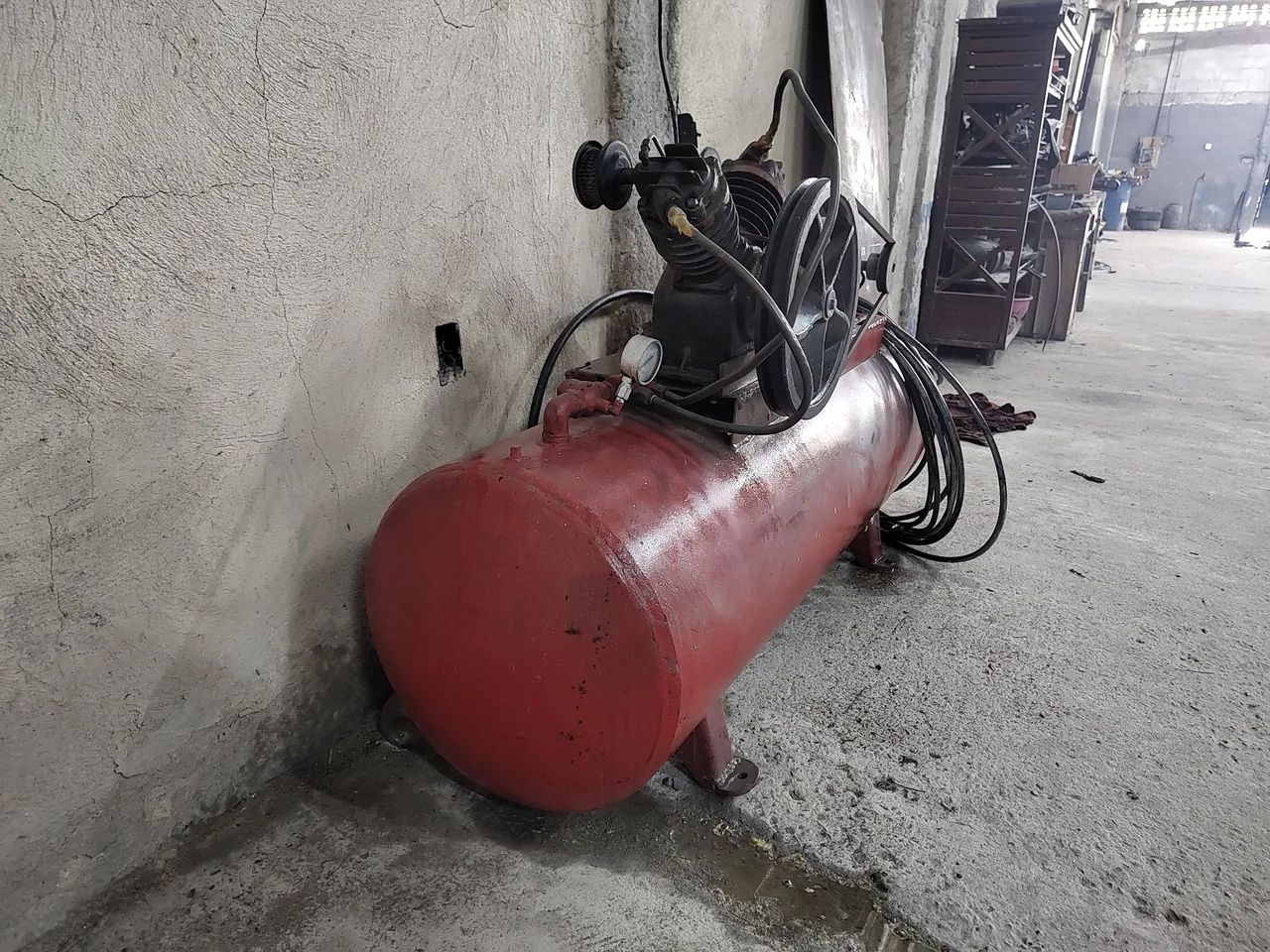 Compressor de ar 300L - Foto 3