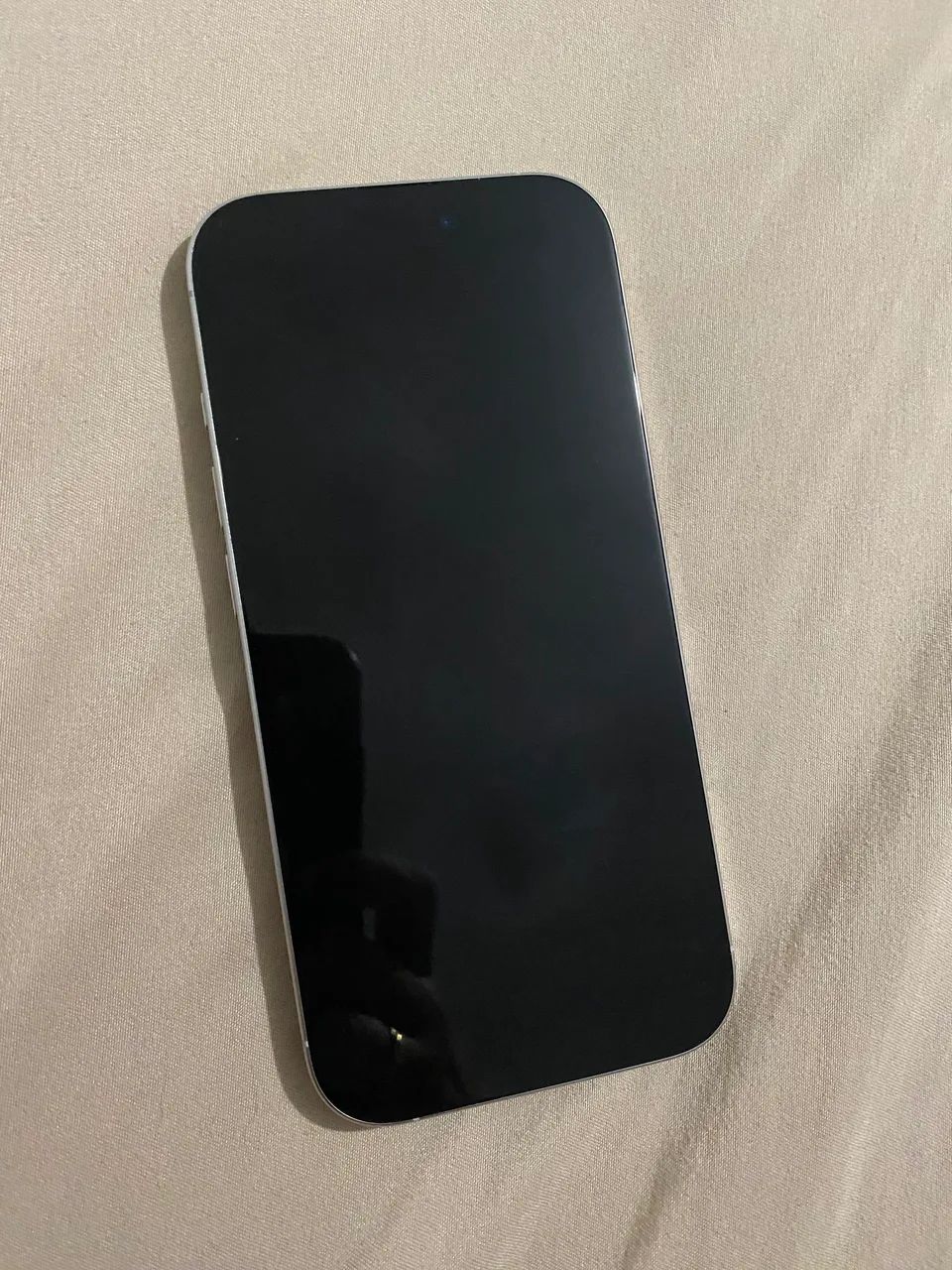 iPhone 16 pro 128gb