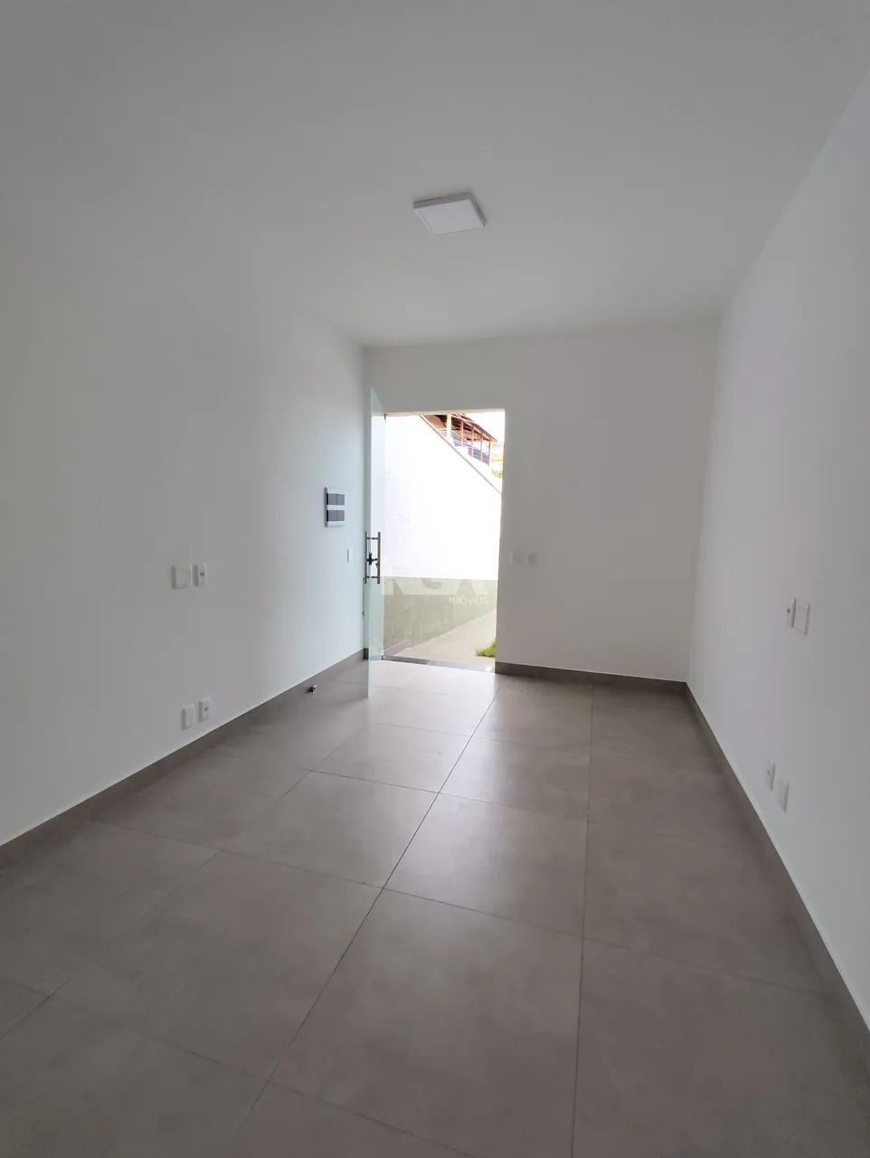 CASA DUPLEX COM 2 SUÍTES E 2 VAGAS  CANAÃ - Foto 4