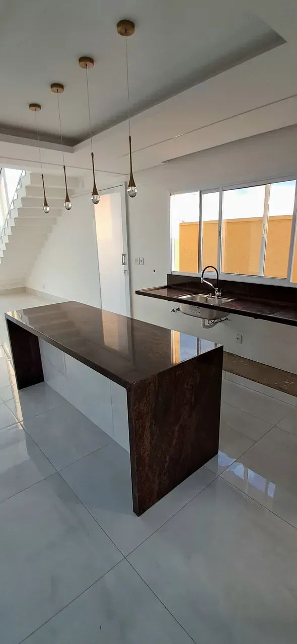 SOBRADO NOVO JARDINS SEVILHA ALTO PADRÃO 3 SUITES PLENAS VARANDA GOURMET PISCINA AQUECIDA  - Foto 12