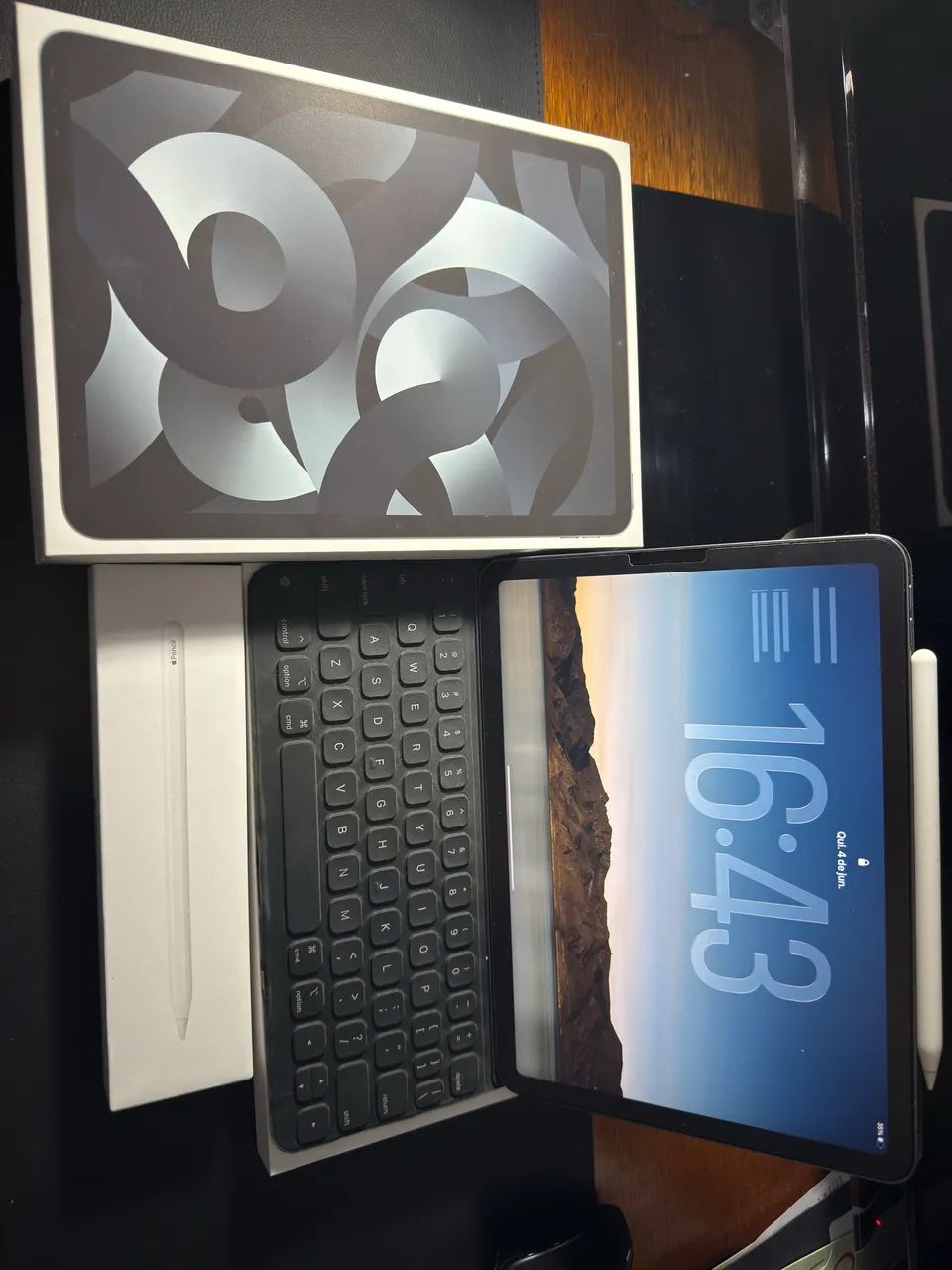 iPad Air 5 + Apple Pencil 2 + Magic Keybord - Foto 2