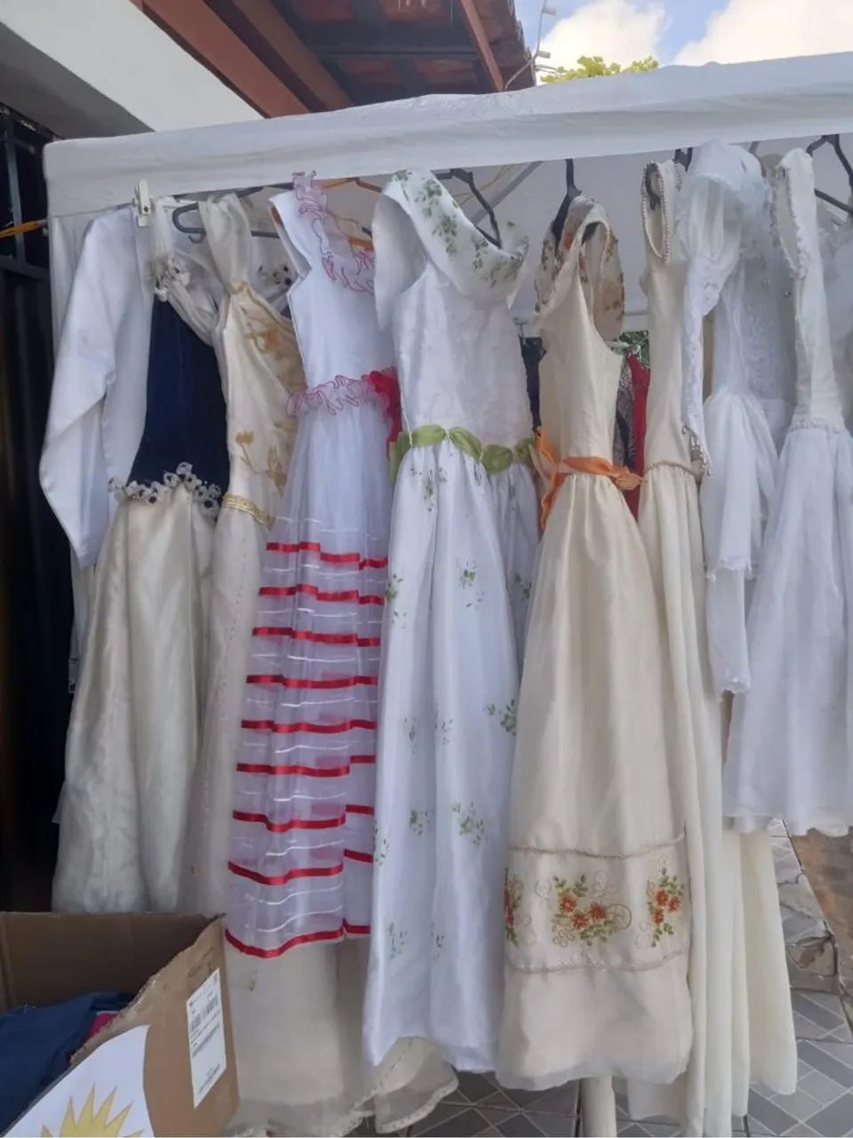 Alugueis e vendas de roupas  - Foto 2
