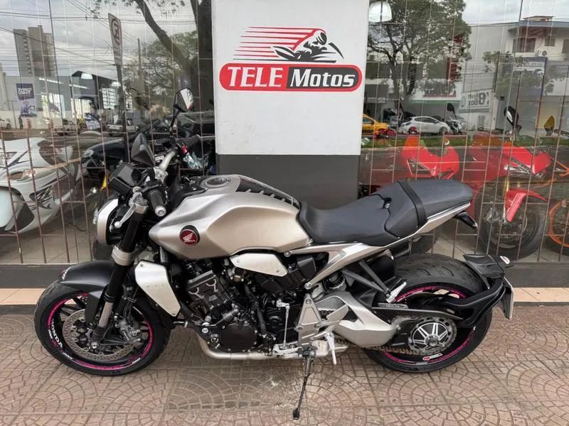 HONDA CB 1000R 2022 - Foto 2