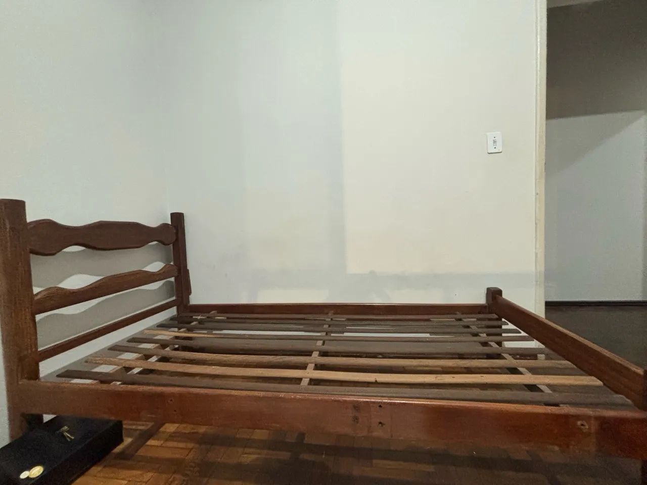 Cama