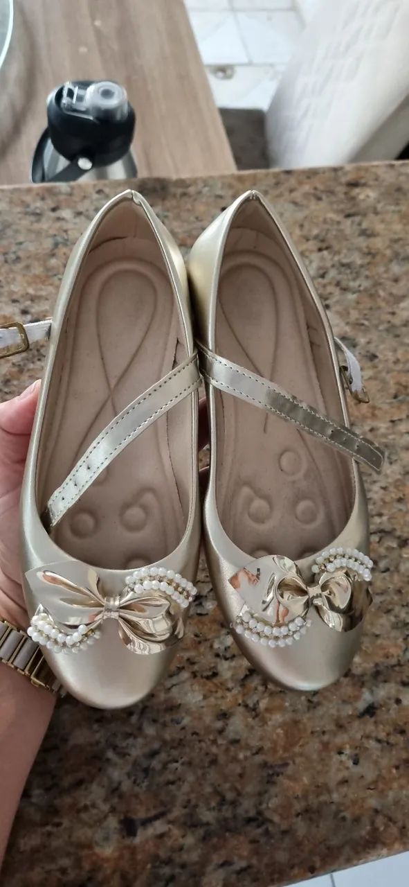 Sapatilhas infantis Novas - Foto 3