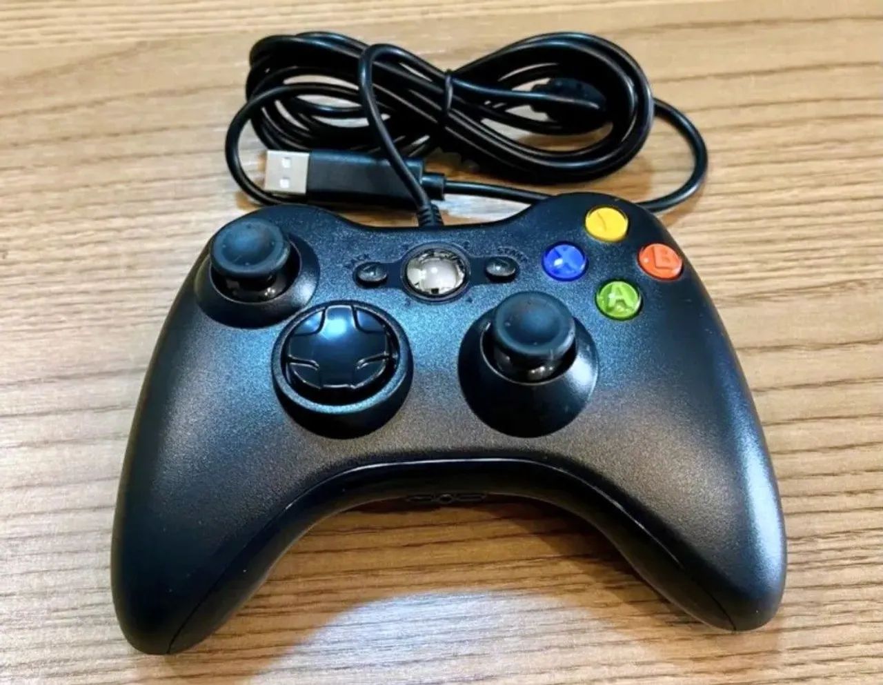Controle com fio para Xbox e PC 