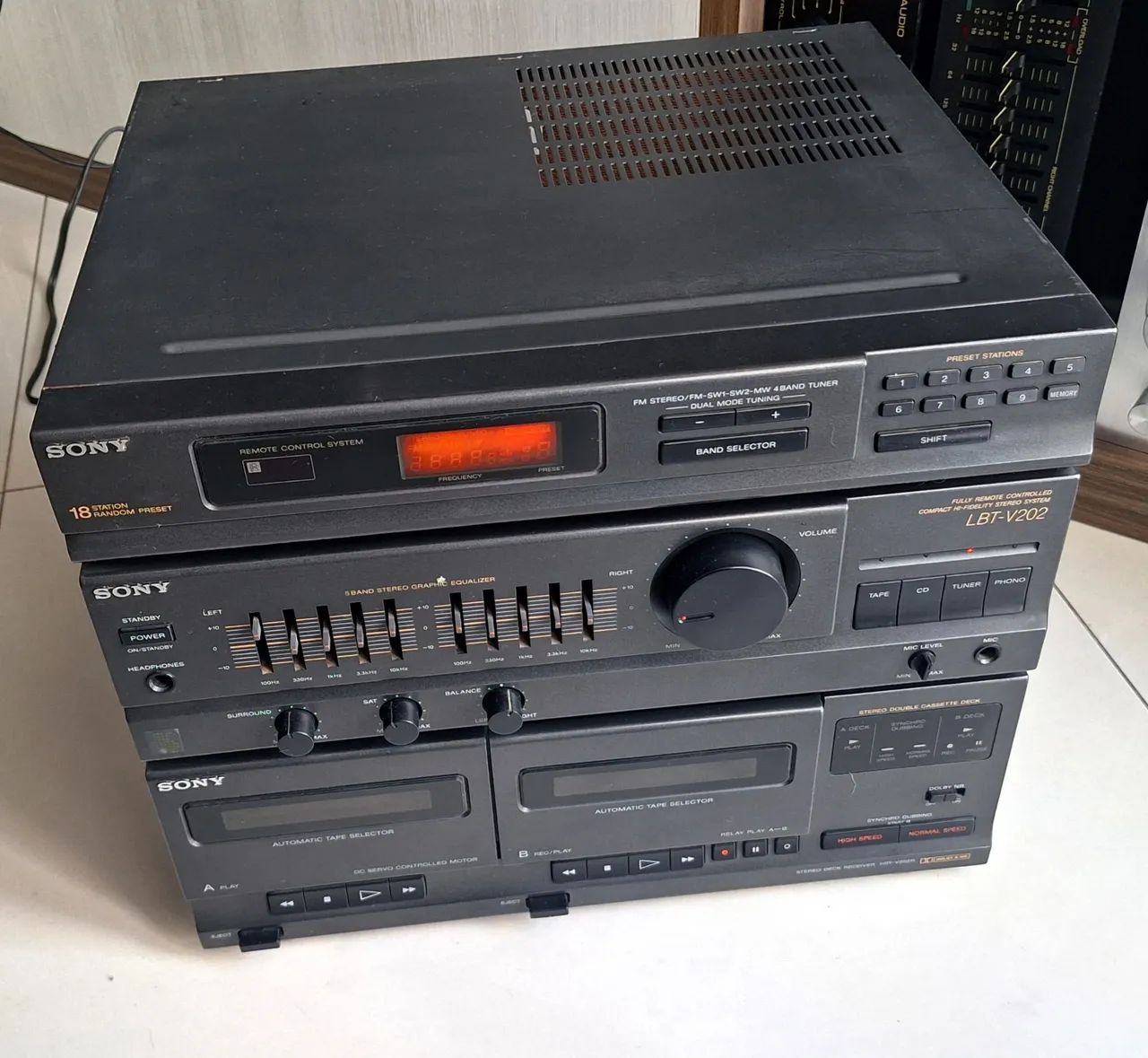 Micro System Sony LBT-V202 ( LEIA DESCRIÇÃO )
