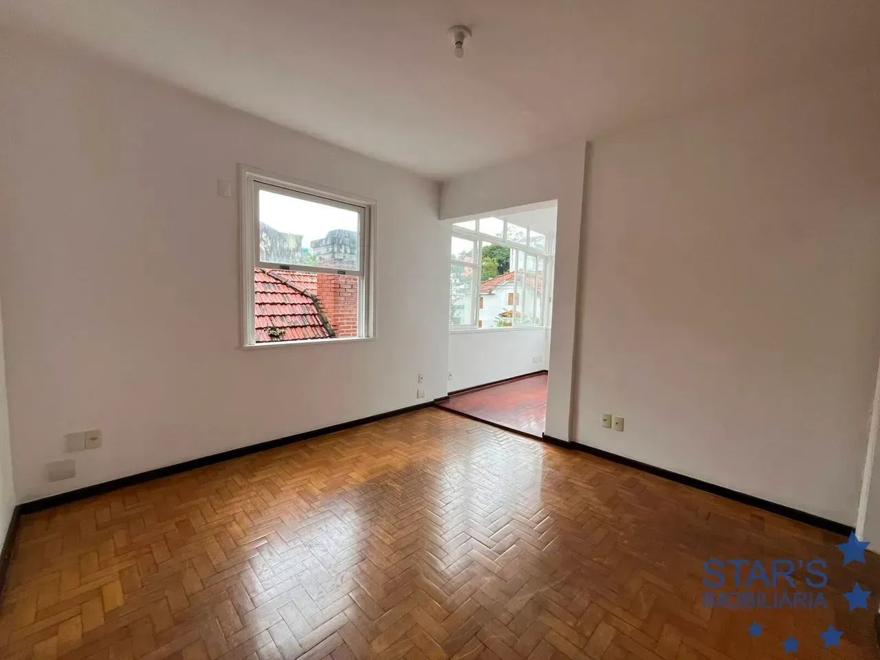 Excelente apartamento na melhor parte da Urca - 2 Quartos - 66m² - Varanda - Foto 3