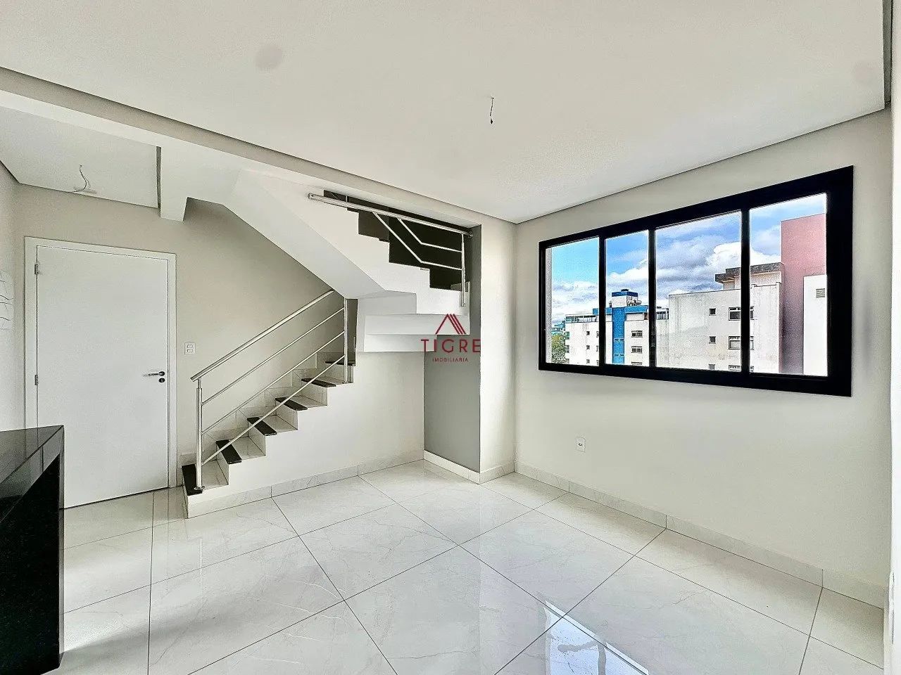 Cobertura com 4 Quartos à Venda, 140m² - Foto 4