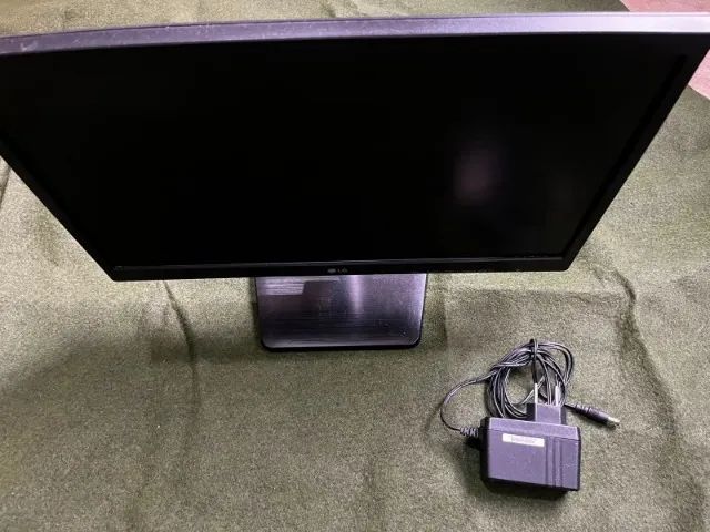 MONITOR LG FLATRON 20M37AA-B 20" + BRINDE