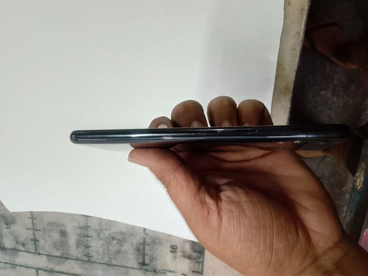 Vende-se celular A30 com a Tela quebrada  - Foto 4